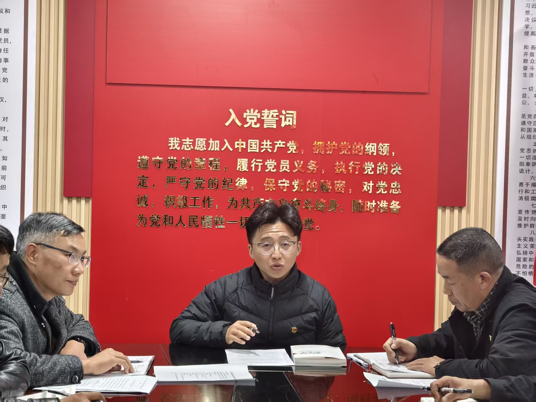 筑牢廉洁防线 涵养清廉本色——后所煤矿公司纪委书记张配玺为物流公司讲授廉政专题党课